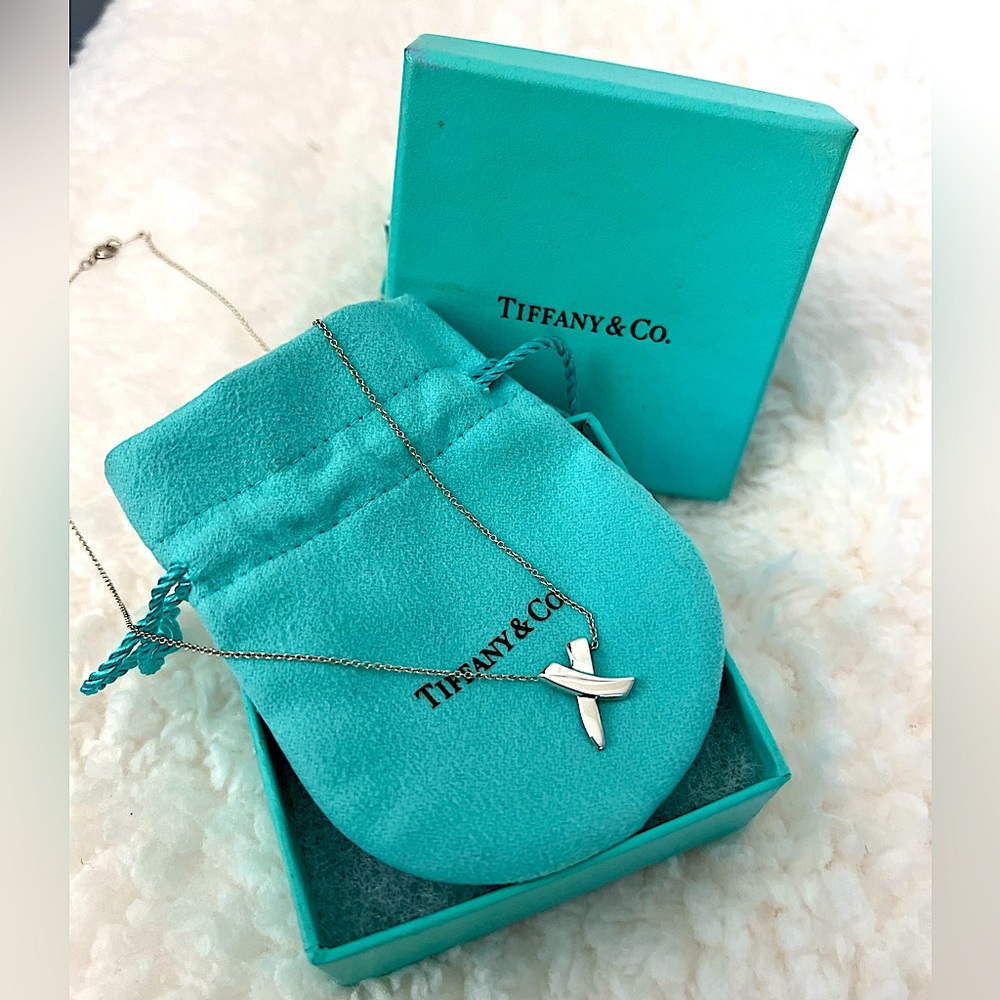 Tiffany's Paloma Picasso graffiti X Pendant small silver 925 necklace